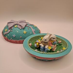 ​Vintage Papel Freelance Easter Egg Trinket Box Hand Painted Bunny Figurine 4"